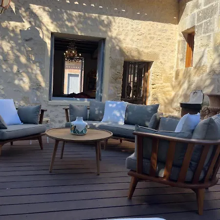De L'antiquaire Au Coeur De La Citadelle Holiday home Blaye
