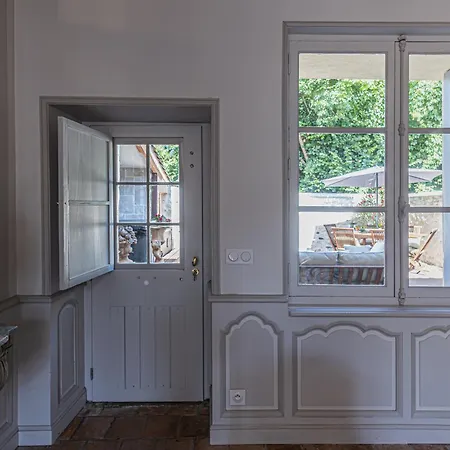 De L'antiquaire Au Coeur De La Citadelle Semesterbostad *